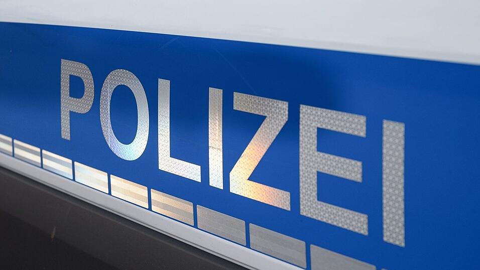 Die Polizei in Forchheim hat einen 18-J&auml;hrigen gefasst, der illegal Frauen beim Joggen gefilmt haben soll. (Symbolbild)