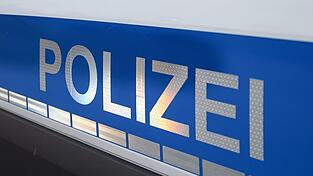 Die Polizei in Forchheim hat einen 18-J&auml;hrigen gefasst, der illegal Frauen beim Joggen gefilmt haben soll. (Symbolbild)