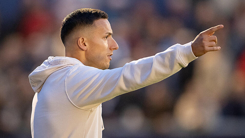 Personell die Qual der Wahl: SpVgg-Coach Tobias Beck kann gegen Würzburg fast auf den kompletten Kader zurückgreifen.