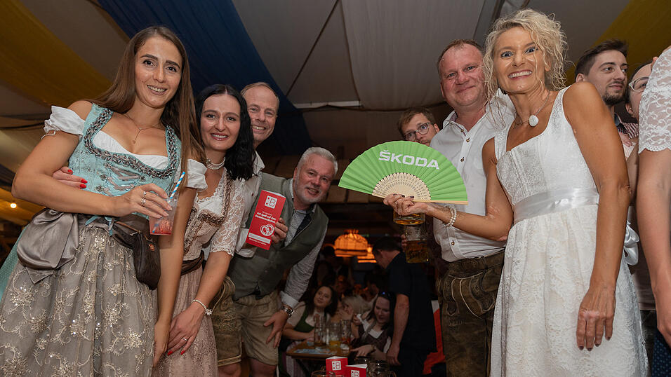 Die Partybilder vom Samstag, 12. August 2023, aus dem Festzelt Reisinger. Die Partybilder vom Samstag, 12. August 2023, aus dem Festzelt Reisinger.