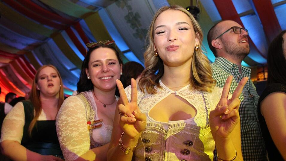 Gute Laune gab es auch am Samstag auf dem Landshuter Starkbierfest.