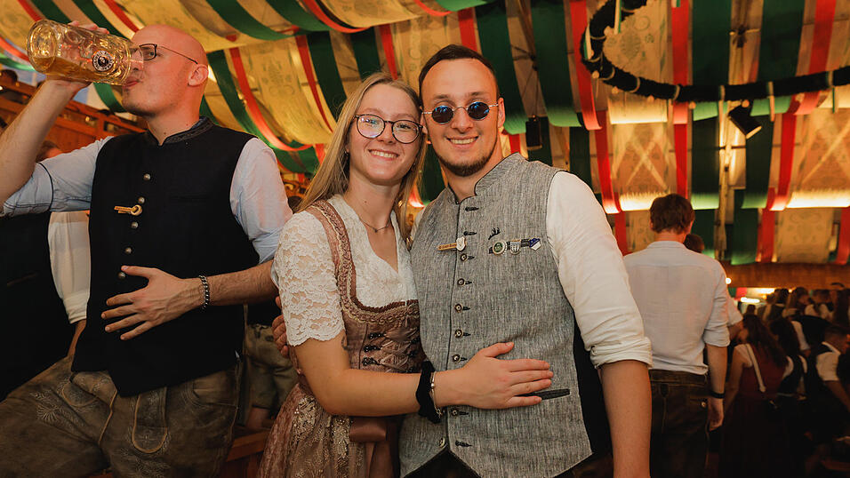Die Partybilder vom Samstag, 10. August 2024, aus dem Festzelt Weckmann. Die Partybilder vom Samstag, 10. August 2024, aus dem Festzelt Weckmann.