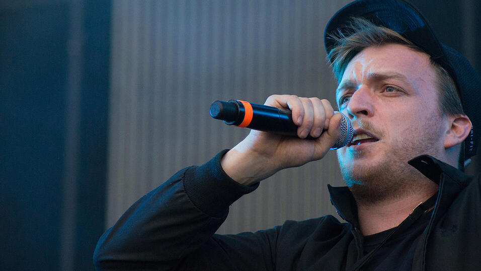 Impressionen vom ersten Tag des Pfingst-Open Airs in Salching. (Fotos: Regina Hölzel) Impressionen vom ersten Tag des Pfingst-Open Airs in Salching. (Fotos: Regina Hölzel)