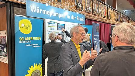 Die Solarfreunde Moosburg hatten ehrenamtlich mit dazu beigetragen, dass der Infotag nach Moosburg kam.