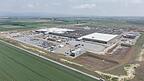 Vorerst sind die Pläne für eine Schienenanbindung im BMW-Werk Straßkirchen-Irlbach nach hinten verschoben. Vorerst sind die Pläne für eine Schienenanbindung im BMW-Werk Straßkirchen-Irlbach nach hinten verschoben.