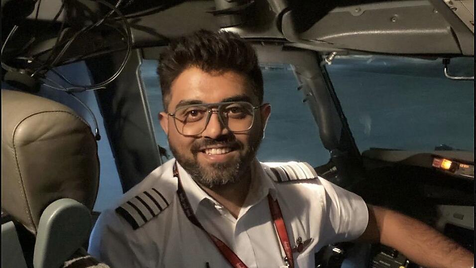 Flugkapitän Smit Machchhar wurde für seinen Einsatz im Cockpit nun in den Vereinigten Arabischen Emiraten geehrt. (Archivbild) Flugkapitän Smit Machchhar wurde für seinen Einsatz im Cockpit nun in den Vereinigten Arabischen Emiraten geehrt. (Archivbild)