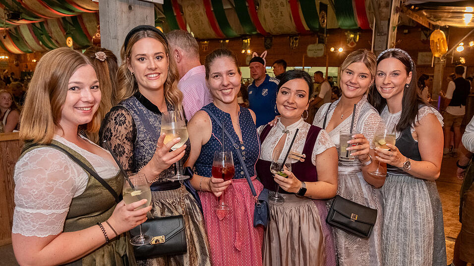 Die Partybilder vom Sonntag, 13. August 2023, aus dem Festzelt Weckmann.