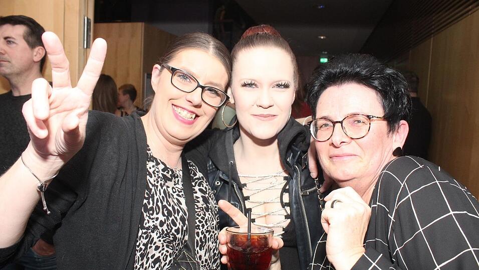 Auf der Eskara &Uuml;30-Party in Essenbach war wieder viel los.