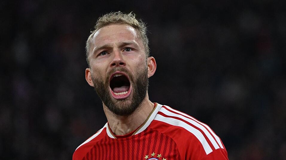Konrad Laimer trifft zur umjubelten F&uuml;hrung des FC Bayern.