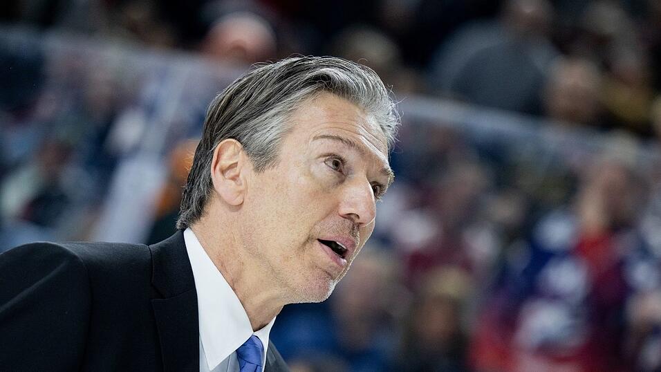 Der fr&uuml;here Bundestrainer Uwe Krupp wird neuer Trainer beim Zweitligisten Landshut.