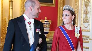 Sie haben gut lachen: Prinz William und Kate dürfen sich auf ein neues Zuhause freuen. (Archivfoto)