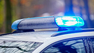 Die Polizei bittet um Hinweise.