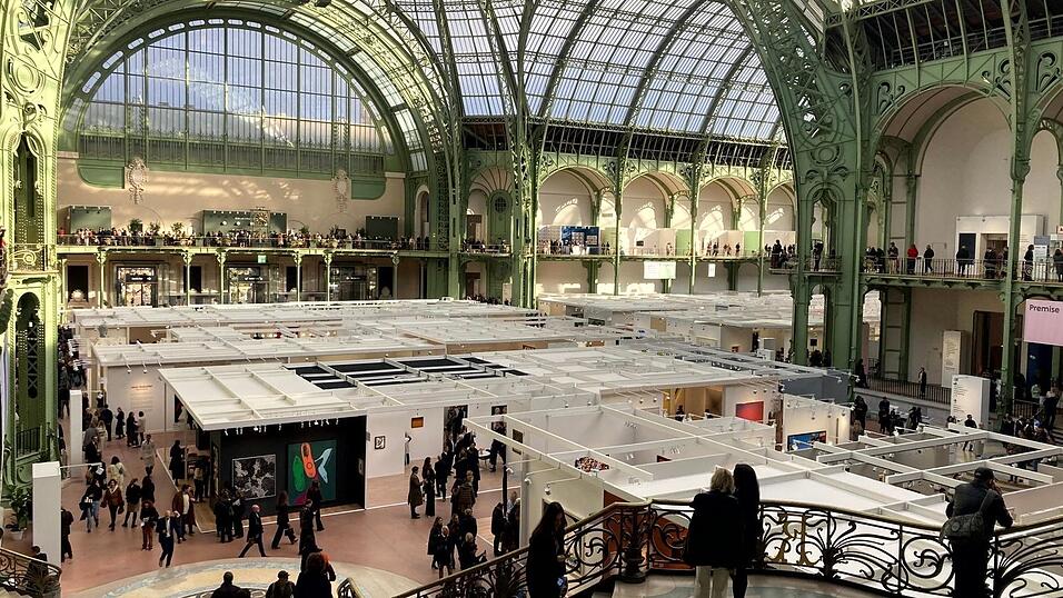 Plünderungen und beschädigte Schaufenster bei den vergangenen Protesten verunsicherten Sammler und Galerien. Plünderungen und beschädigte Schaufenster bei den vergangenen Protesten verunsicherten Sammler und Galerien.