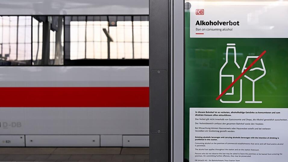 Alkohol in Bahnh&ouml;fen will die Deutsche Bahn nicht mehr. (Symbolbild)