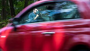 Regelm&auml;&szlig;ige Kontrollen sollen dazu beitragen, die Zahl der Verst&ouml;&szlig;e gegen die H&ouml;chstgeschwindigkeit zu verringern. (Archivfoto)