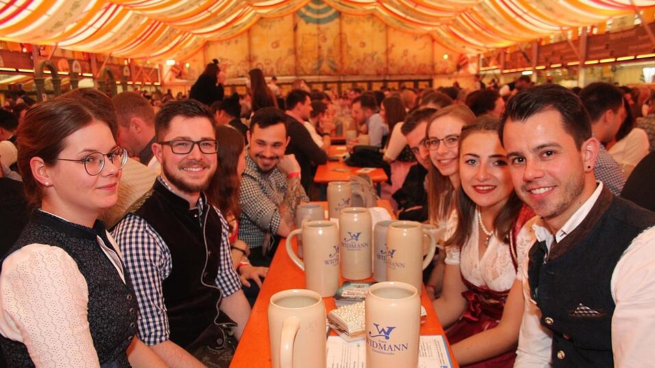 Die sch&ouml;nsten Bilder vom 21. Starkbierfest in Landshut.