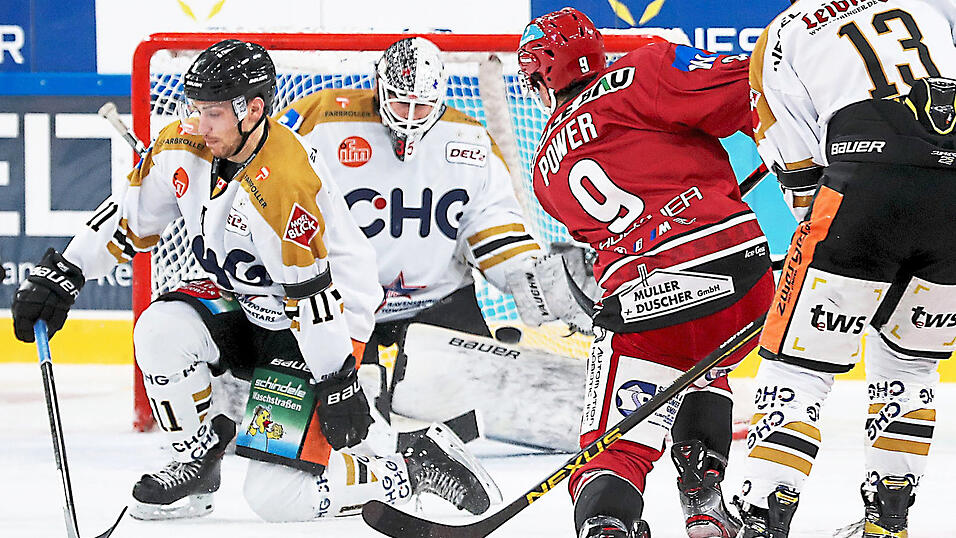 GENAU DA MUSS SIE DURCH: EVL-Angreifer Marcus Power (9) findet die Lücke bei Ravensburgs Torwart Olaf Schmidt und hämmert die Scheibe zum zwischenzeitlichen 2:2-Ausgleich ins Netz der Towerstars. Am Ende reichte es gegen den DEL 2-Spitzenreiter nicht ganz. GENAU DA MUSS SIE DURCH: EVL-Angreifer Marcus Power (9) findet die Lücke bei Ravensburgs Torwart Olaf Schmidt und hämmert die Scheibe zum zwischenzeitlichen 2:2-Ausgleich ins Netz der Towerstars. Am Ende reichte es gegen den DEL 2-Spitzenreiter nicht ganz.