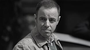 Felix Eitner am Set von 'Alles Klara' Felix Eitner am Set von 'Alles Klara'