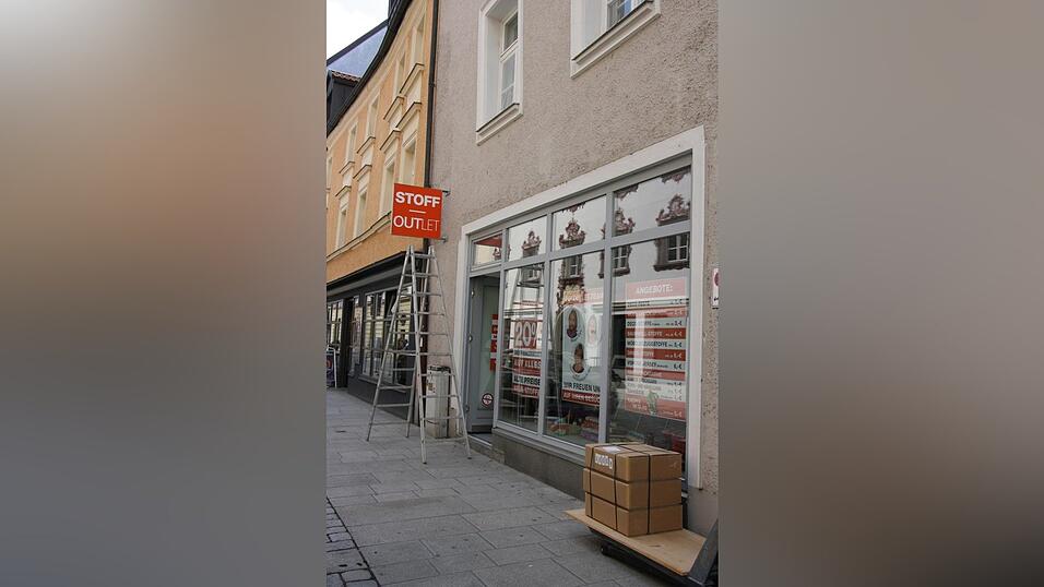 Anfang September er&ouml;ffnet das 'Stoff Outlet' an der Fraunhoferstra&szlig;e.