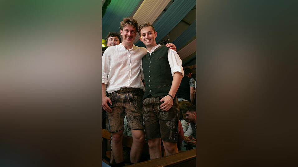 Die Partybilder vom Donnerstag, 14. August, aus dem Festzelt Wenisch. Die Partybilder vom Donnerstag, 14. August, aus dem Festzelt Wenisch.