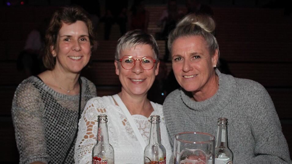 Auf der Eskara &Uuml;30-Party in Essenbach war wieder viel los.