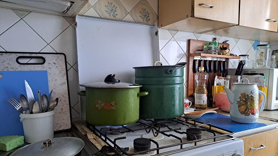 In der Ukraine sind Gasherde für viele Menschen in der Winterkälte eine Rettung. (Archivbild) In der Ukraine sind Gasherde für viele Menschen in der Winterkälte eine Rettung. (Archivbild)