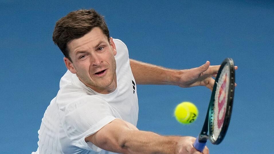 Hubert Hurkacz gewinnt gegen die deutsche Nummer eins. Hubert Hurkacz gewinnt gegen die deutsche Nummer eins.