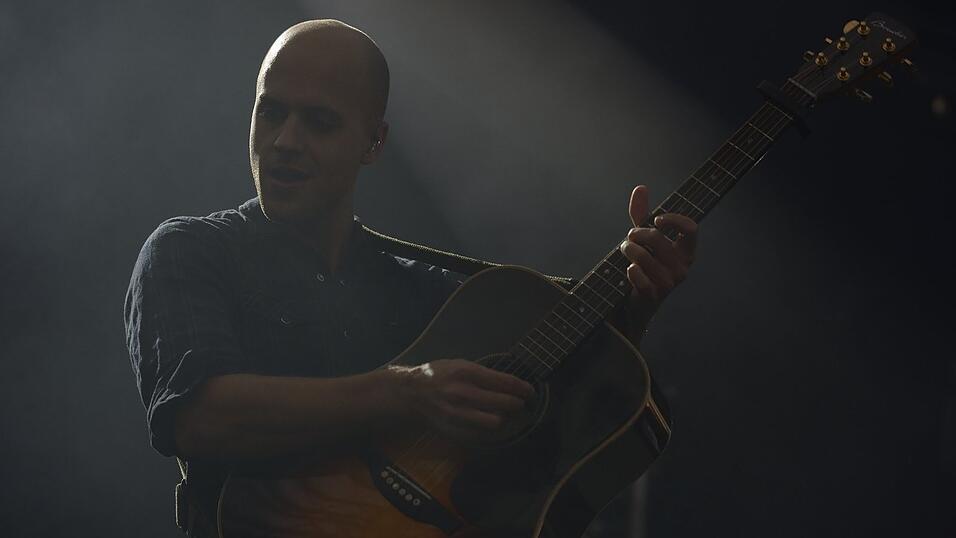 Impressionen vom Auftritt von Milow. Foto: Ulli Scharrer / Mathias Adam