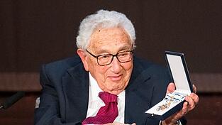Seinen 100. Geburtstag feierte Henry Kissinger in seiner Geburtsstadt F&uuml;rth - nun soll hier eine neue Stiftung zu seinen Ehren entstehen. (Archivbild)