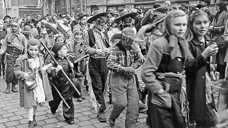 Cowboys, Indianer und sogar ein kleiner Schornsteinfeger waren einst dabei. Cowboys, Indianer und sogar ein kleiner Schornsteinfeger waren einst dabei.