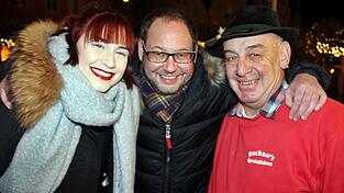 Der traditionelle Christkindlmarkt in Landshut z&auml;hlt zweifelsfrei zu den sch&ouml;nsten Bayerns. Daher pilgerten auch am Samstag, 15. Dezember, wieder etliche Besucher aus Nah und Fern zur Freyung.