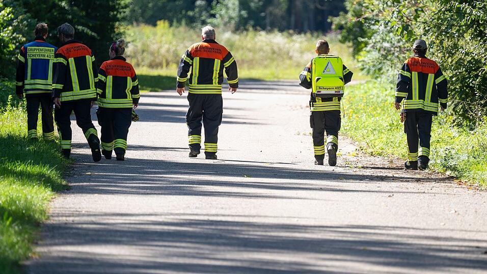 Rettungskräfte suchen nach einem vermisstem 83-jährigen Mann.