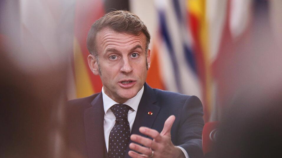 Frankreichs Präsident Emmanuel Macron muss sich mit Fake-Videos herumschlagen. Frankreichs Präsident Emmanuel Macron muss sich mit Fake-Videos herumschlagen.
