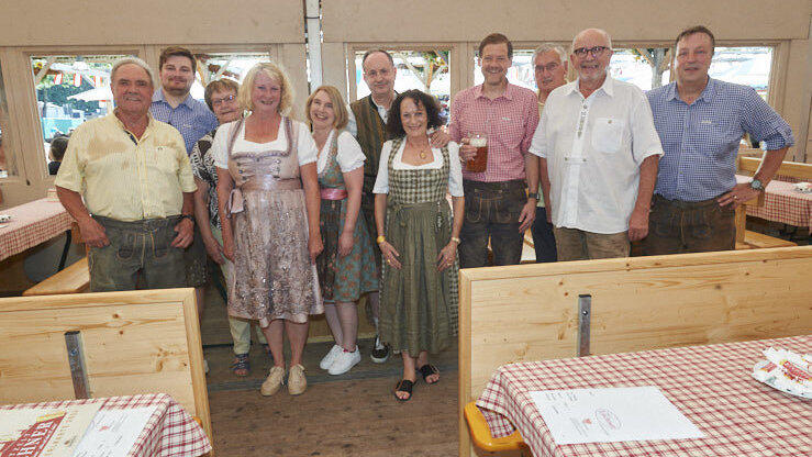 Die Partybilder vom Donnerstag, 15. August 2024, aus dem Festzelt Lechner. Die Partybilder vom Donnerstag, 15. August 2024, aus dem Festzelt Lechner.