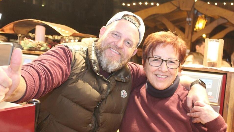 Es weihnachtet in Landshut. Am Donnerstag ist der Christkindlmarkt feierlich er&ouml;ffnet worden.