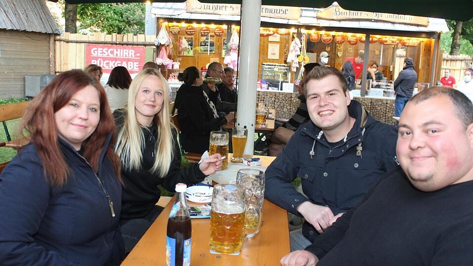 Die Landshuter genießen die neuen Freiheiten und das gute Wetter. Die Landshuter genießen die neuen Freiheiten und das gute Wetter.