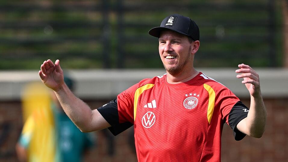Julian Nagelsmann geht bei seiner WM-Premiere personell ins Risiko. Julian Nagelsmann geht bei seiner WM-Premiere personell ins Risiko.