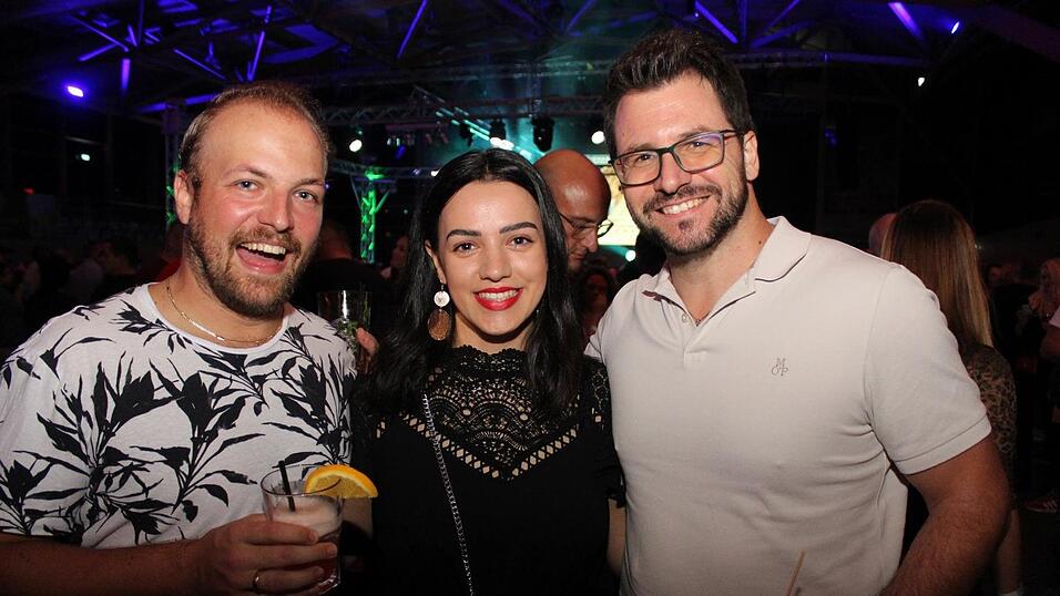 Auf der Eskara &Uuml;30-Party in Essenbach war wieder viel los.