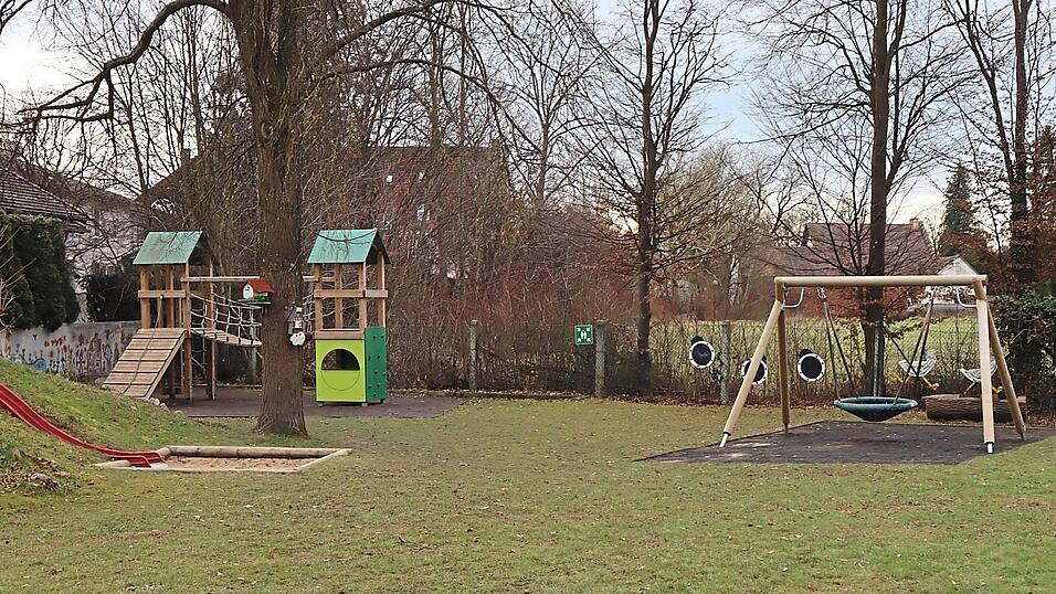 Besonders stolz ist man beim St. Kastulus-Kindergarten auf den gro&szlig;z&uuml;gigen Freiluftbereich mit zahlreichen Spielm&ouml;glichkeiten.