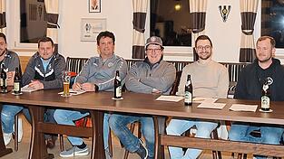 Die neue Vorstandschaft der Spielvereinigung Mauern.
