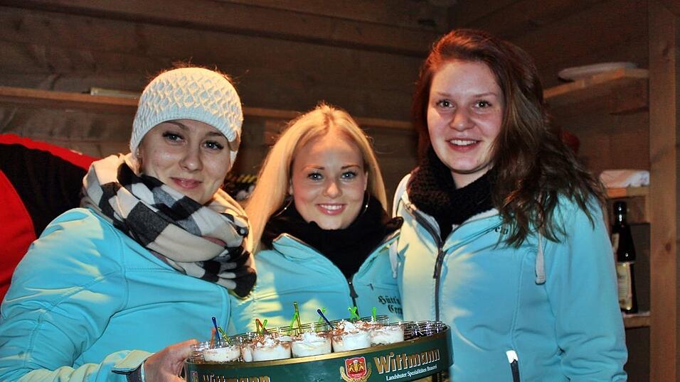 Bei einem schweren Unfall in der Gemeinde Frontenhausen sind zwei Menschen verletzt worden. Bei einem schweren Unfall in der Gemeinde Frontenhausen sind zwei Menschen verletzt worden.