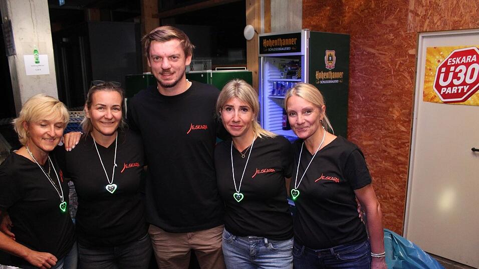 Auf der Eskara &Uuml;30-Party in Essenbach war wieder viel los.