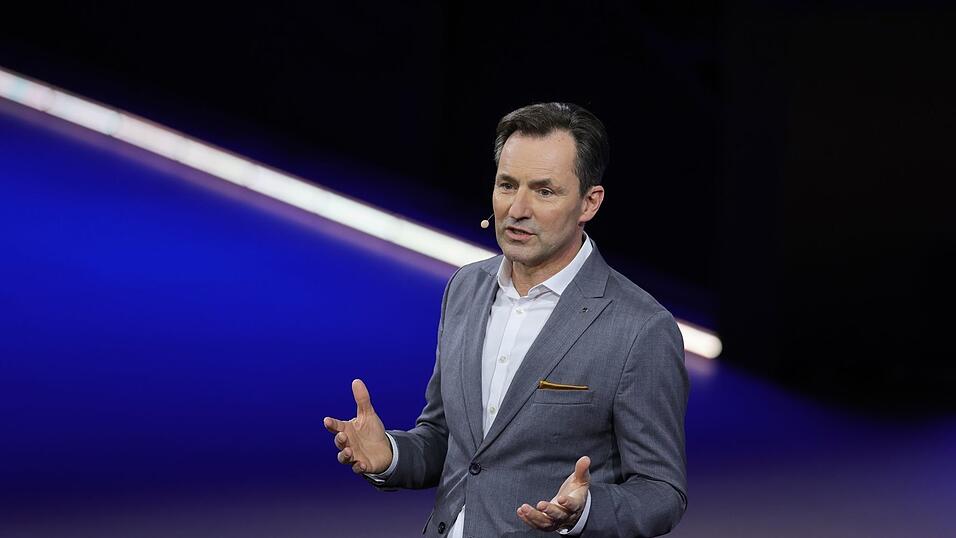 VW-Markenchef Schäfer: «Wir haben absolut keine Zeit zu verlieren». VW-Markenchef Schäfer: «Wir haben absolut keine Zeit zu verlieren».