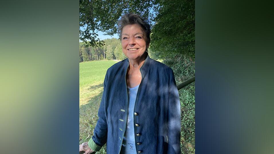 Bruni Mayer wurde 1987 zur Landr&auml;tin gew&auml;hlt, dann wieder und wieder. 2011 trat sie nicht mehr zur Wahl an.