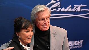 Sigmar Solbach mit seiner Frau Claudia auf dem roten Teppich (Archiv).