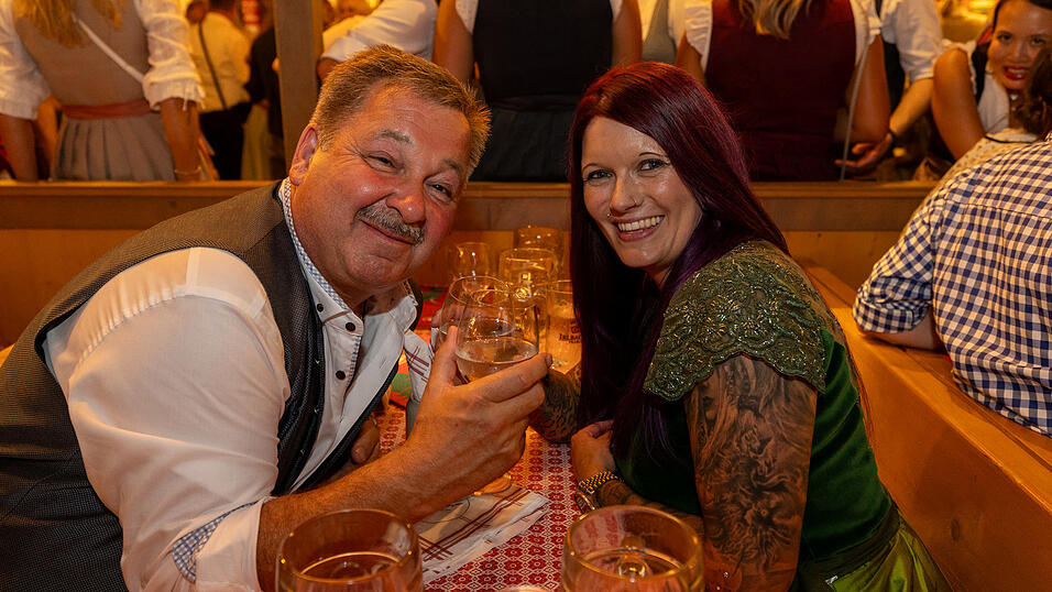 Die Partybilder vom Freitag, 9. August 2024, aus dem Festzelt Kr&ouml;nner.