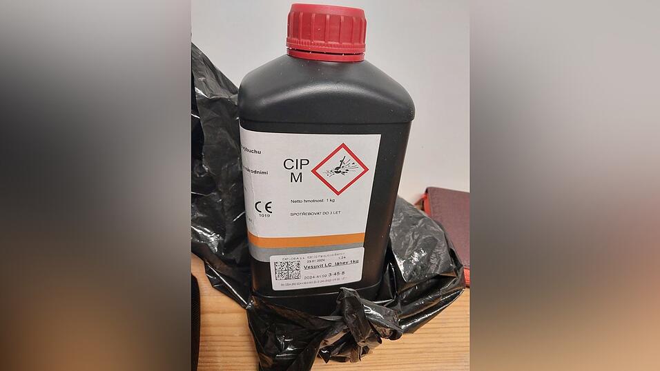 Schwarzpulver...