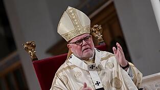 Kardinal Reinhard Marx spricht w&auml;hrend der Christmette im M&uuml;nchner Dom.