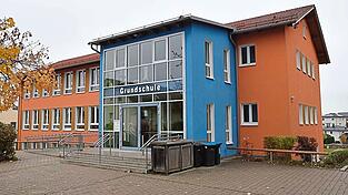 Die Grundschule Hohenpolding erh&auml;lt einen Erweiterungsbau. Der Gemeinderat genehmigte den Bauantrag einstimmig.