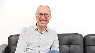 Michael Börgel leitet das Kinderheim der Caritas nach 17 Jahren Erfahrung in der Landshuter Jugendhilfe. Michael Börgel leitet das Kinderheim der Caritas nach 17 Jahren Erfahrung in der Landshuter Jugendhilfe.